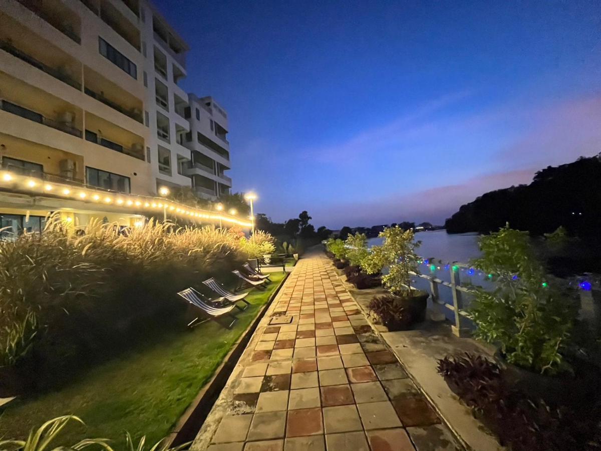 Usabai Riverside Boutique Hotel Chanthaburi Exterior foto