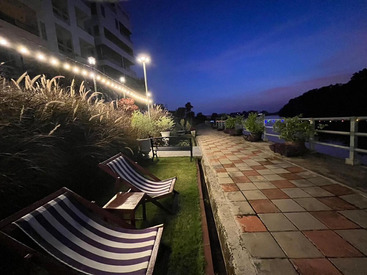 Usabai Riverside Boutique Hotel Chanthaburi Exterior foto