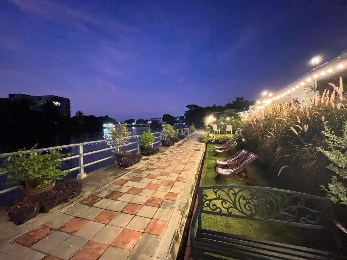 Usabai Riverside Boutique Hotel Chanthaburi Exterior foto