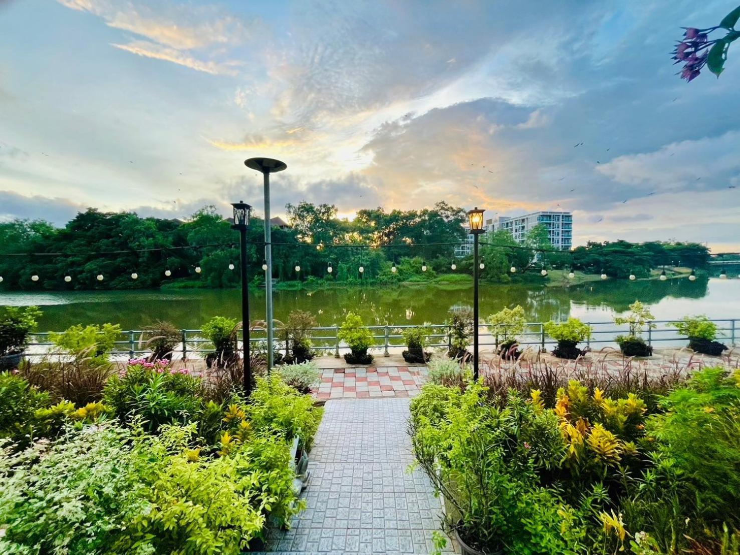 Usabai Riverside Boutique Hotel Chanthaburi Exterior foto